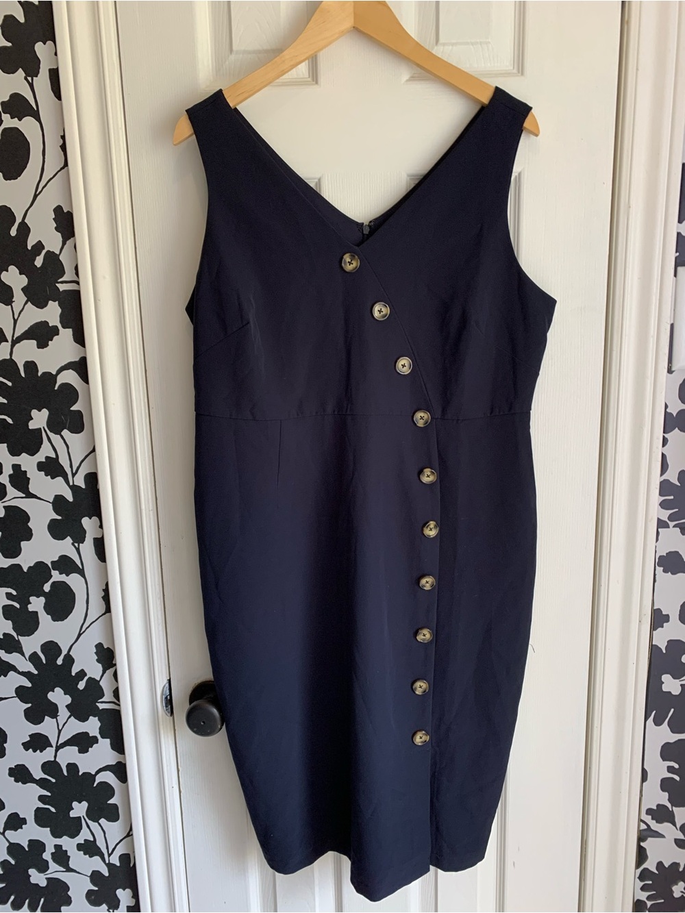 cleo Navy Sleeveless Button detail midi dress classic chic old money timeless - Picture 2 of 5